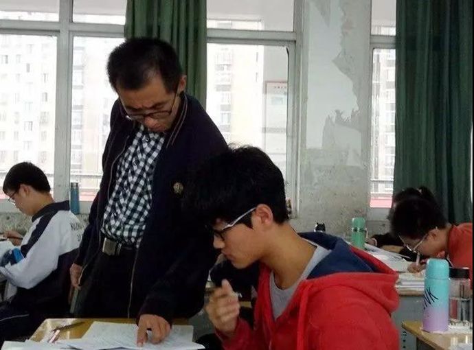 微信图片_20171017084120_副本.jpg