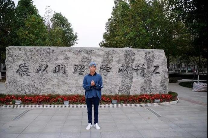 微信图片_20171019165926_副本.jpg