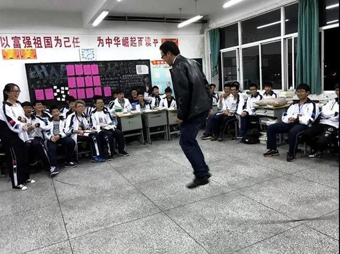 微信图片_20171025160805_副本.jpg