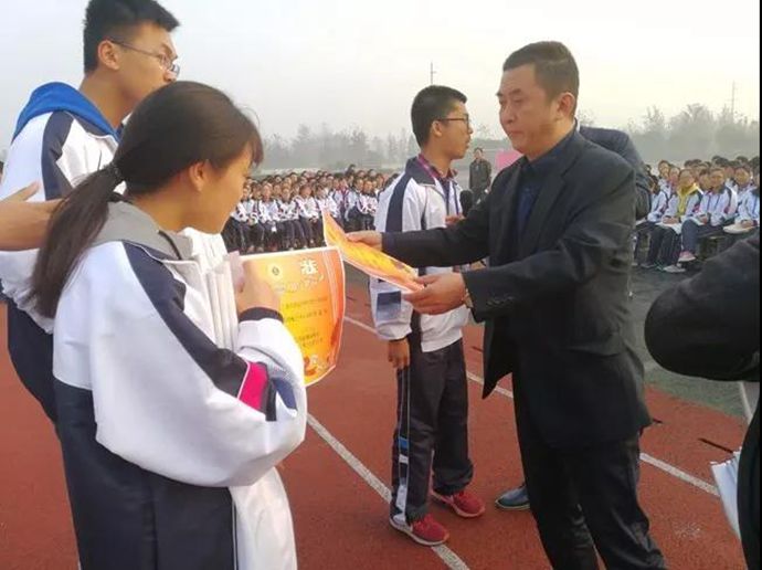 微信图片_20171025153502_副本.jpg