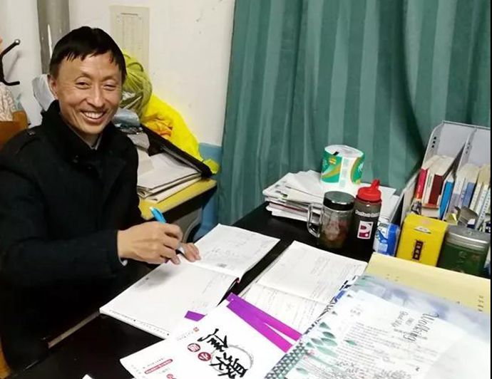微信图片_20171030173053_副本.jpg