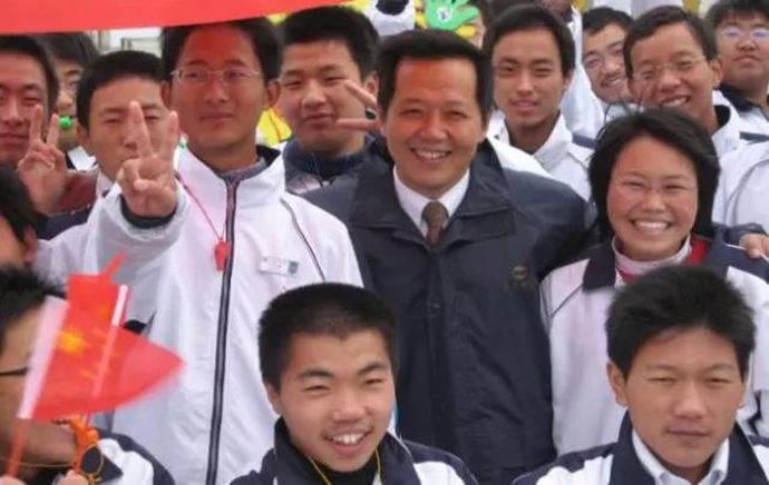 微信图片_20171108104209_副本.jpg