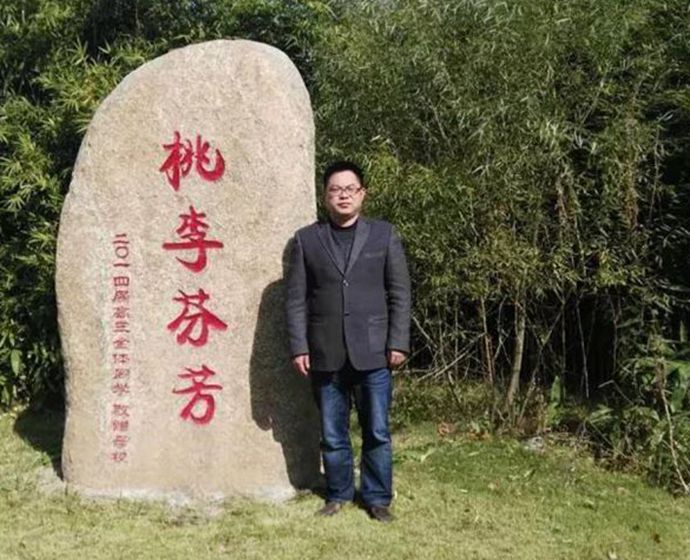 微信图片_20171111092039_副本_副本.jpg