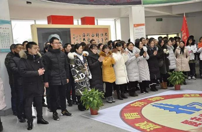 微信图片_20180112173755_副本_副本.jpg